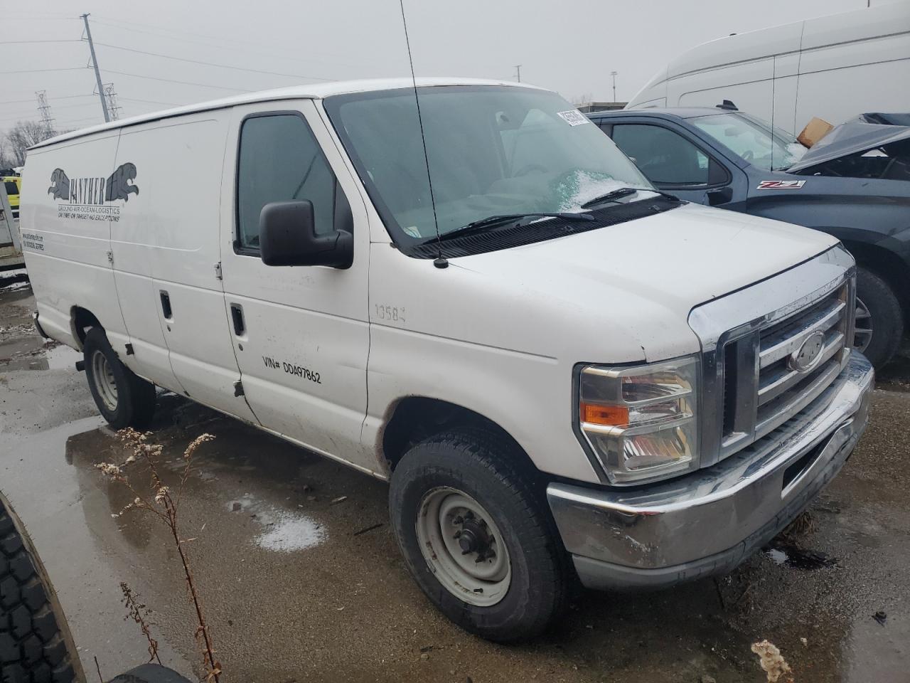 2013 Ford Econoline - Image 4