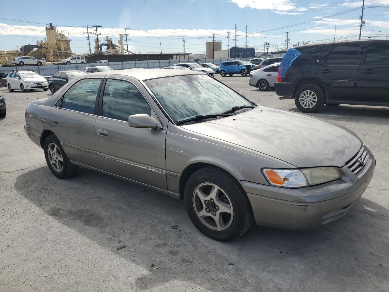 1997 Toyota Camry - Image 4