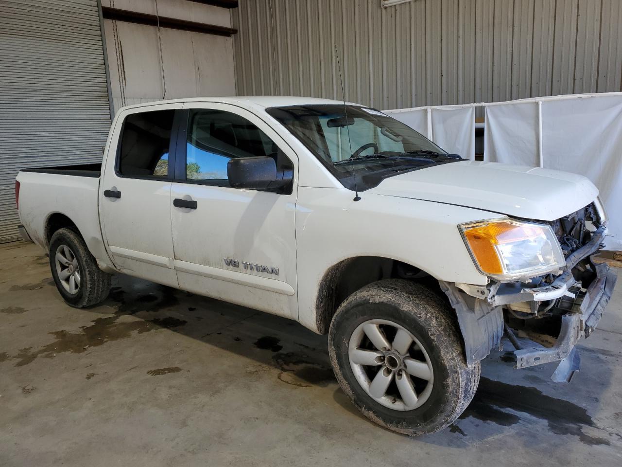 2012 Nissan Titan - Image 4