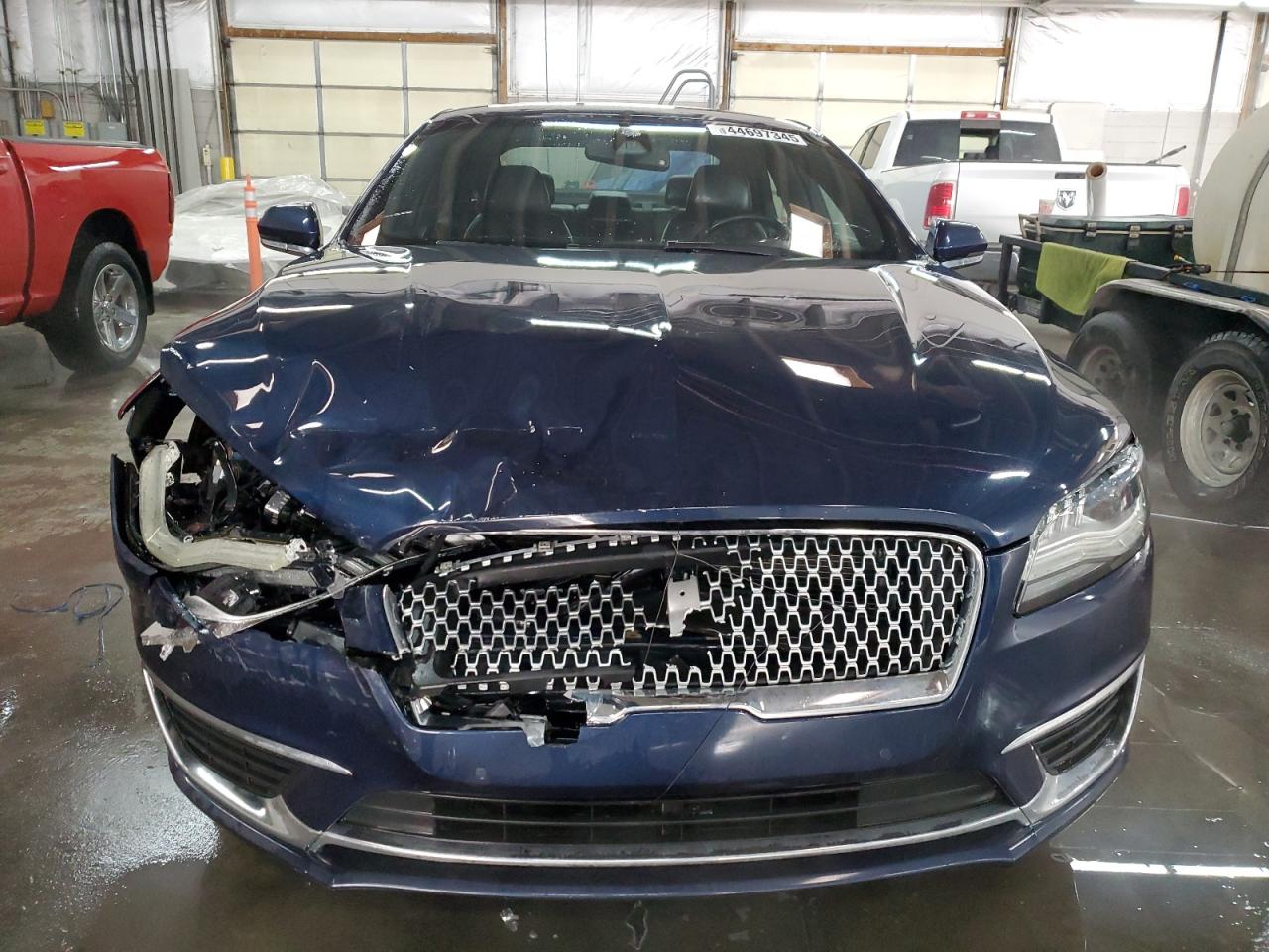 2017 Lincoln MKZ - Image 5