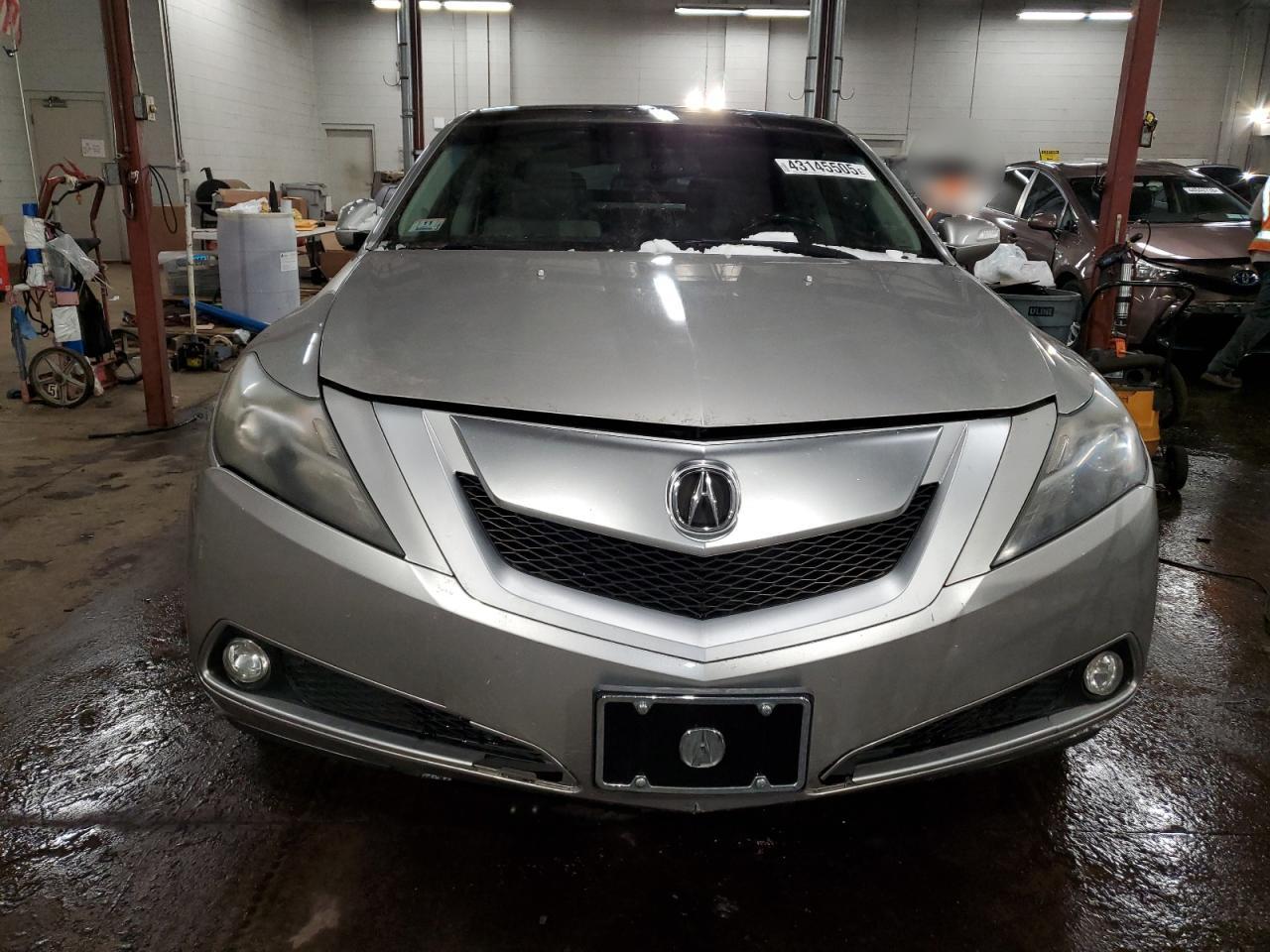 2010 Acura ZDX - Image 5