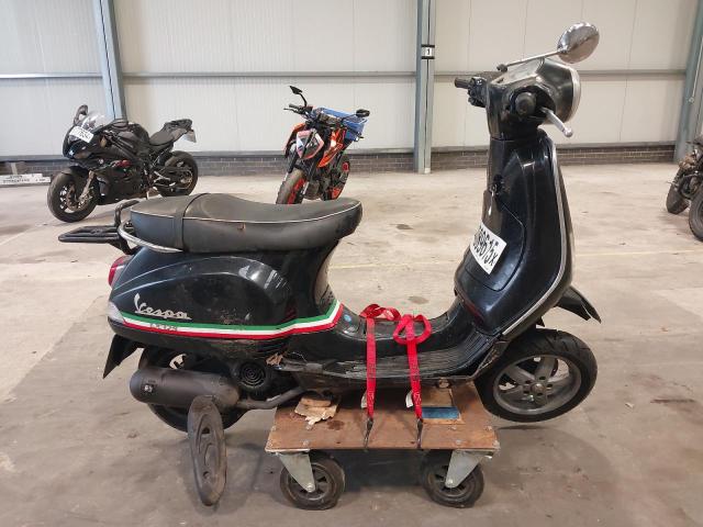 2008 PIAG VESPA LX 1