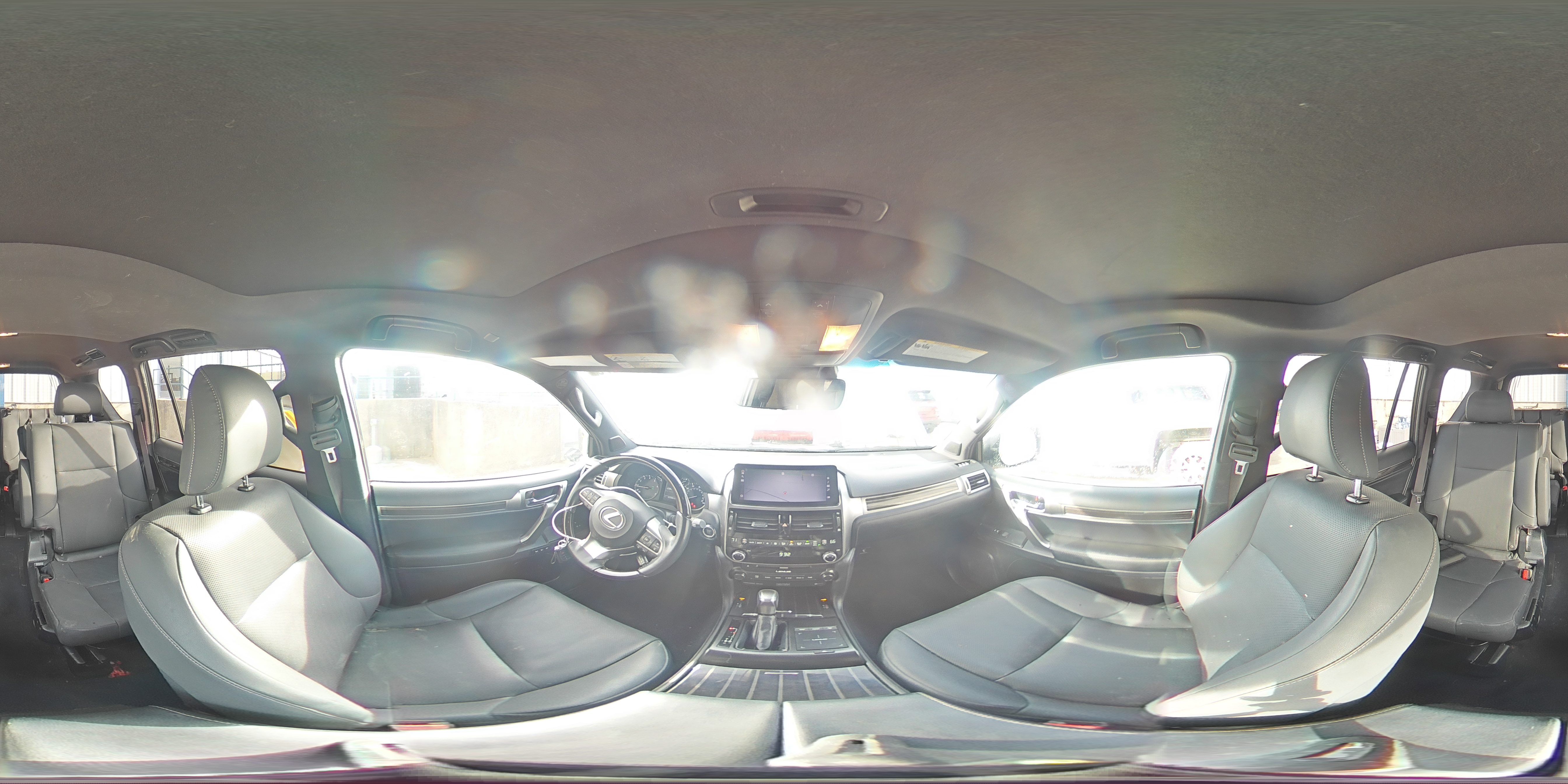 2023 Lexus GX - Image 15