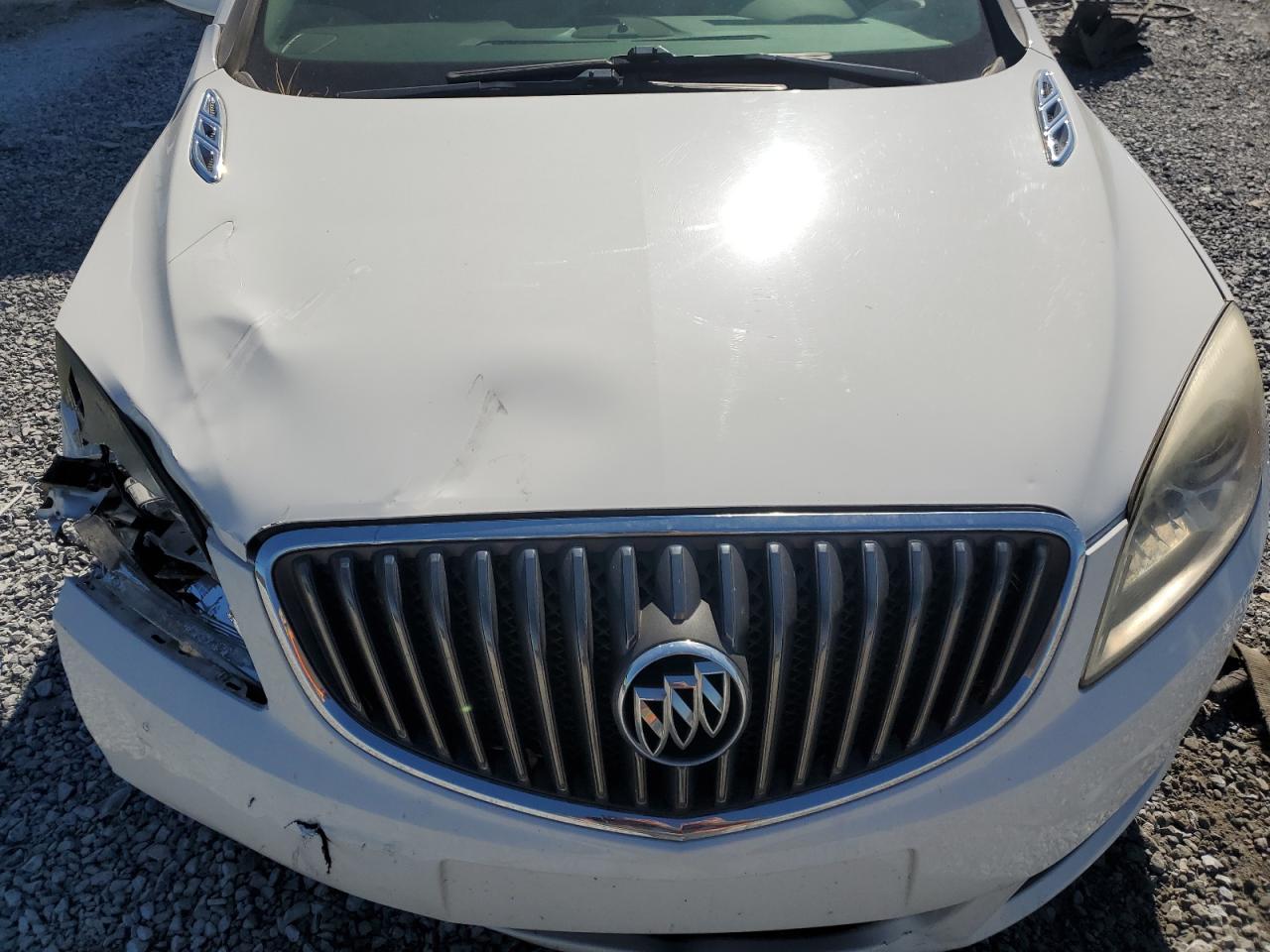 2016 Buick Verano - Image 12