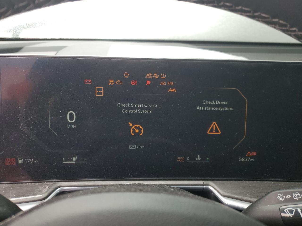 2024 Kia Sorento - Image 9