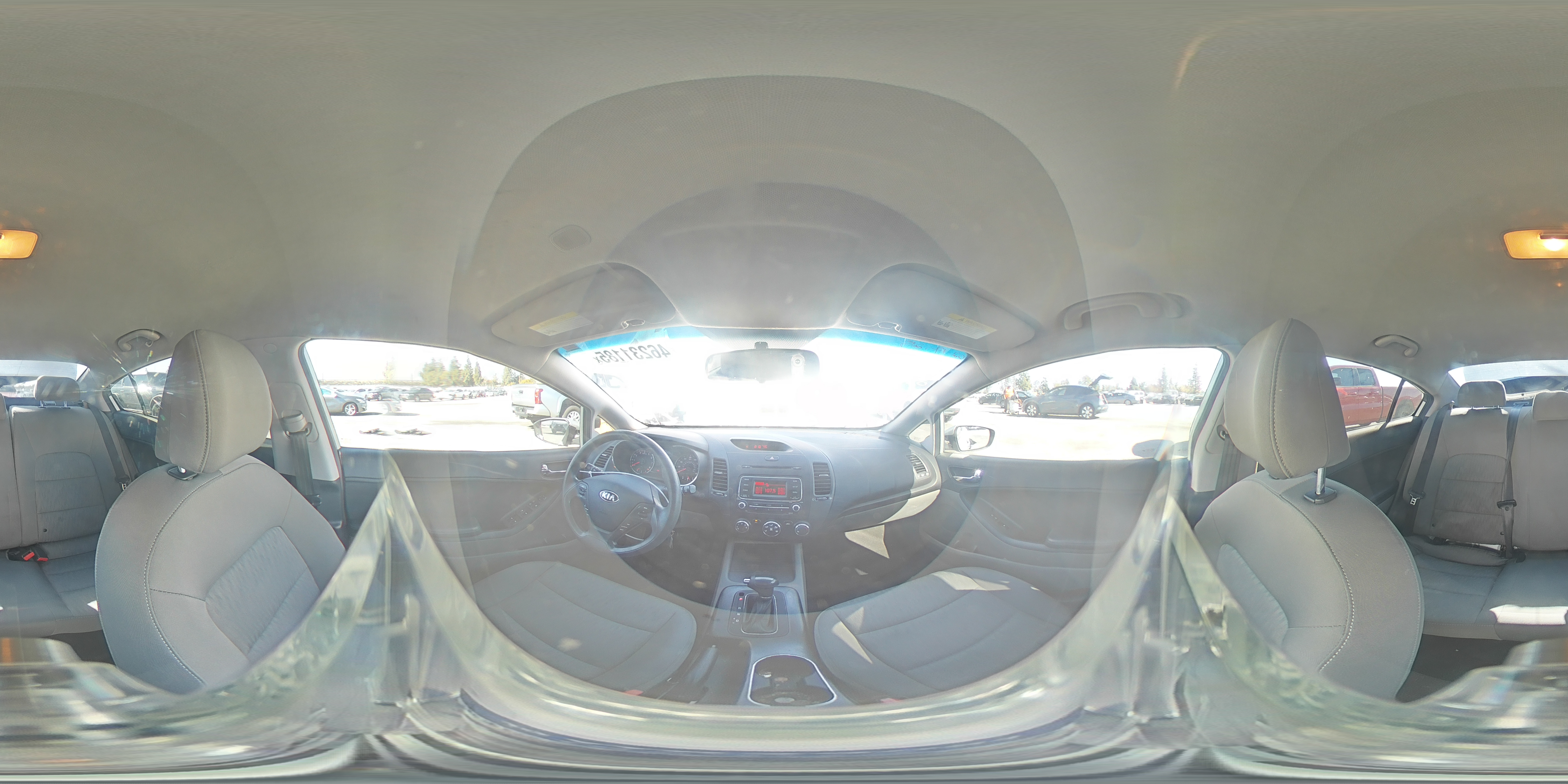 2015 Kia Forte - Image 12