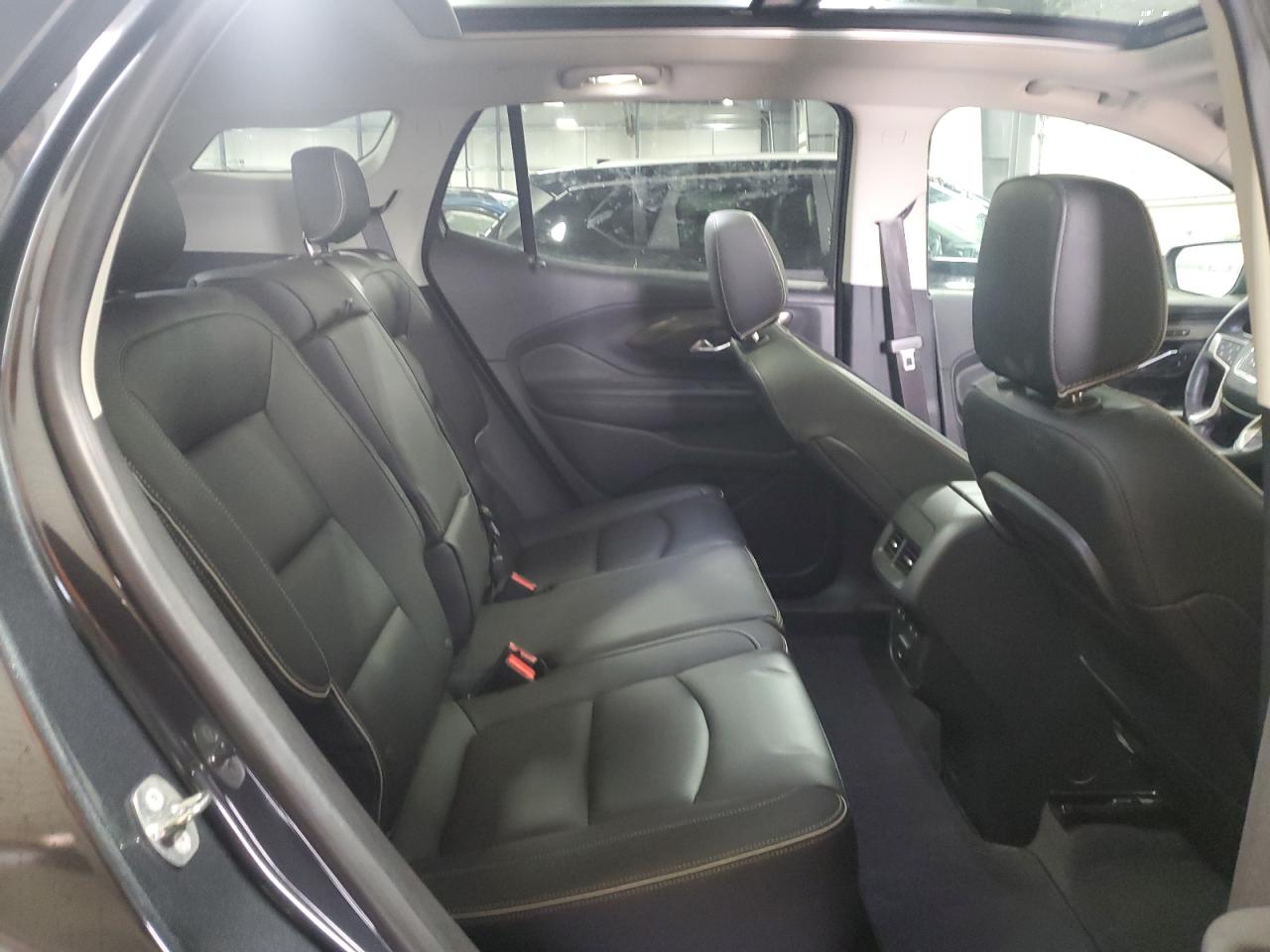 2018 GMC Terrain - Image 11