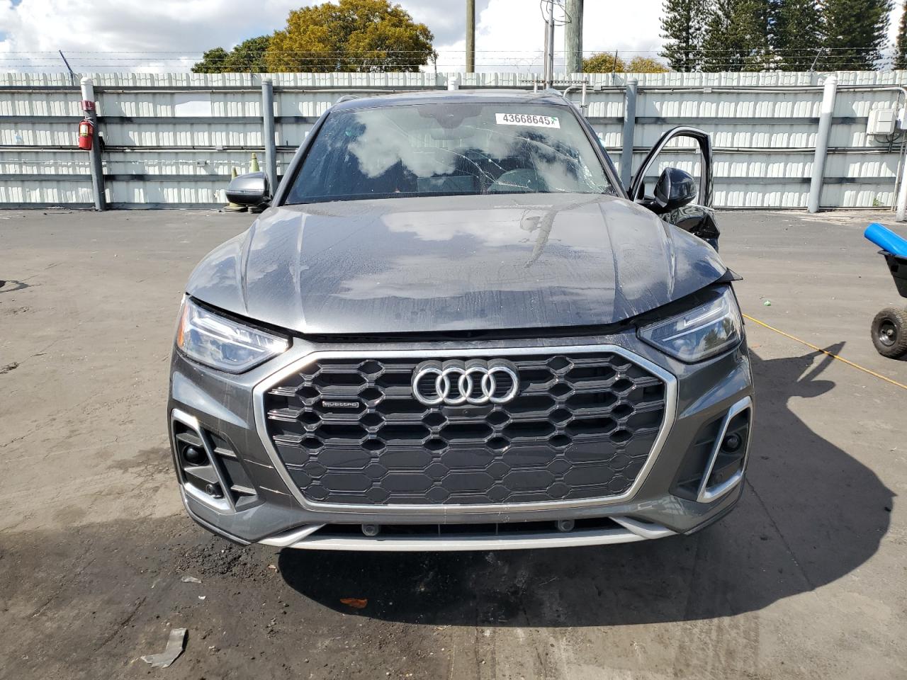 2023 Audi Q5 - Image 5