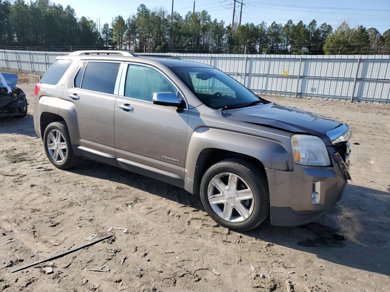 2012 GMC Terrain - Image 4