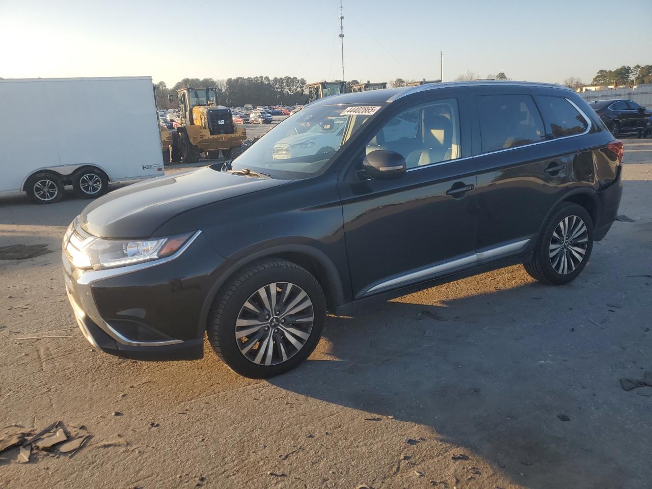 2020 Mitsubishi Outlander - Image 1