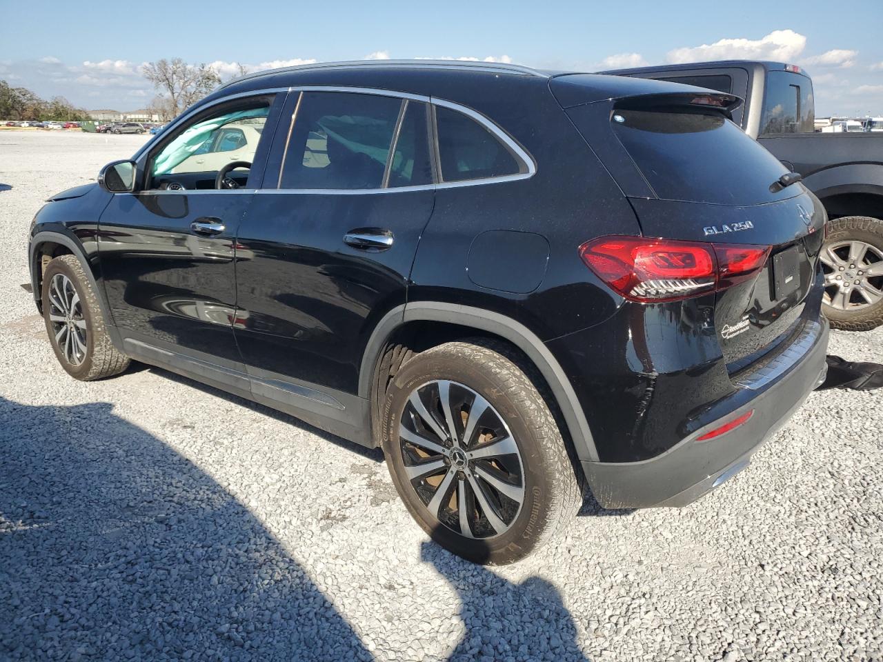 2021 Mercedes-Benz GLA-klasse - Image 2