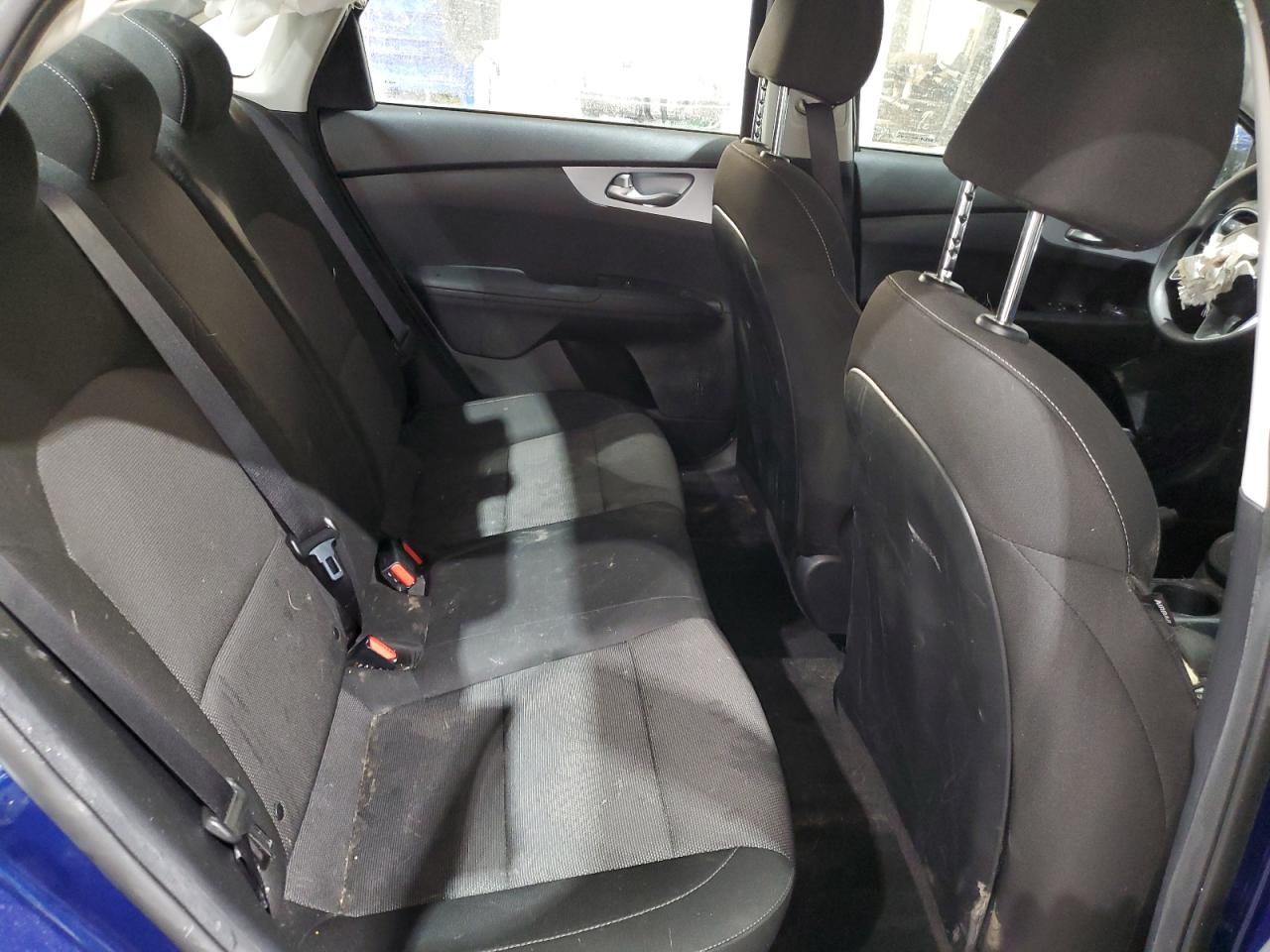 2023 Kia Forte - Image 10