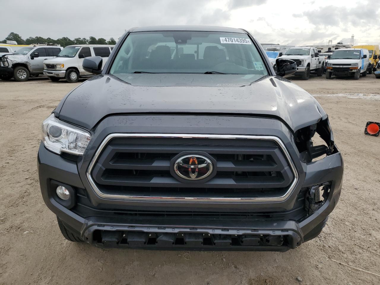 2022 Toyota Tacoma - Image 5