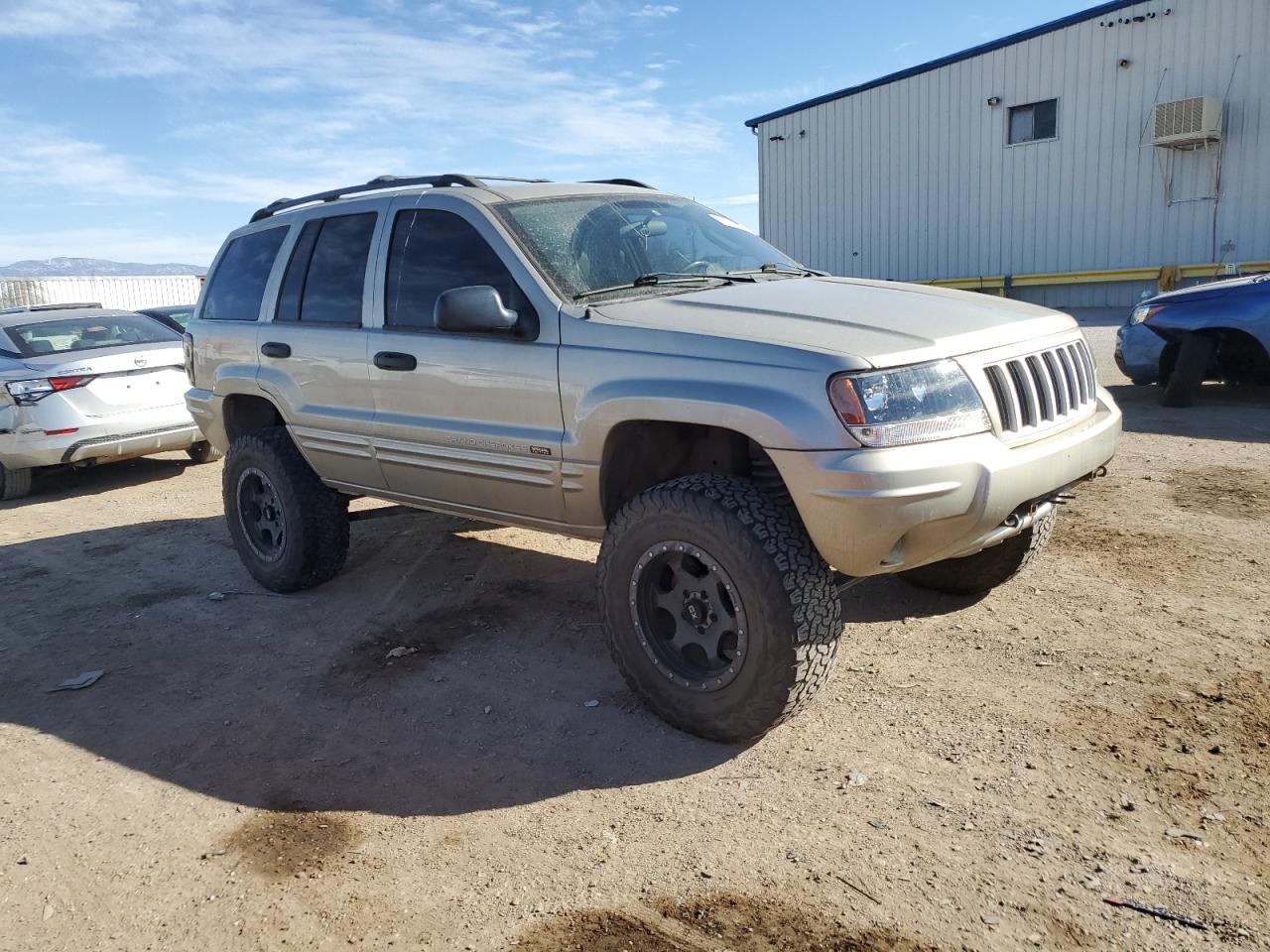 2004 Jeep Grand Cherokee - Image 4