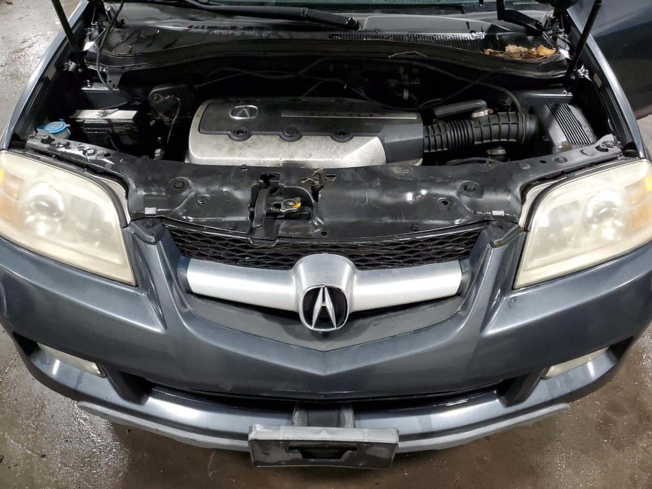 2005 Acura MDX - Image 12