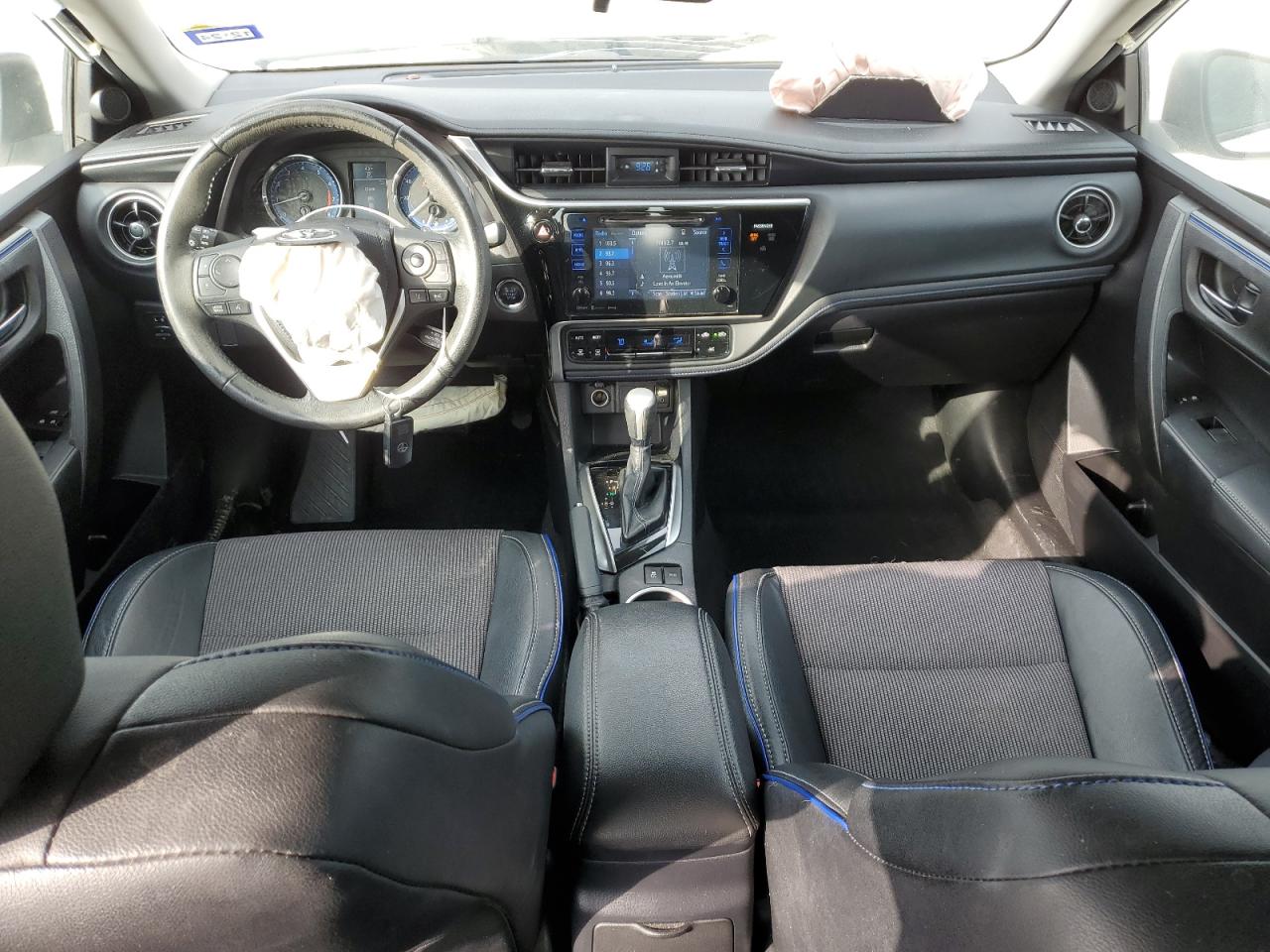 2017 Toyota Corolla - Image 8