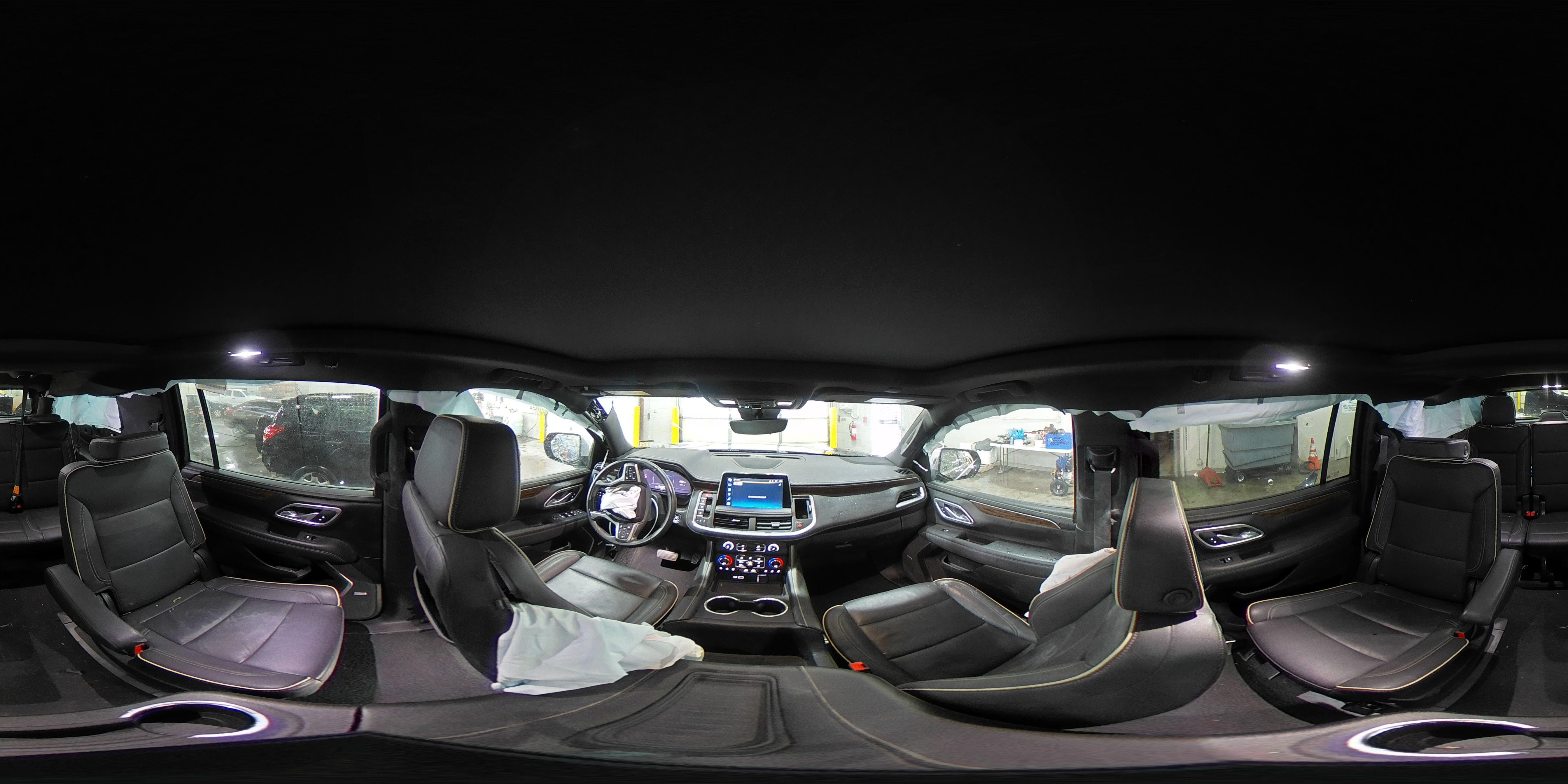 2023 Chevrolet Suburban - Image 16