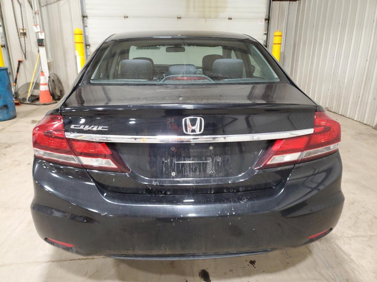 2015 Honda Civic - Image 6