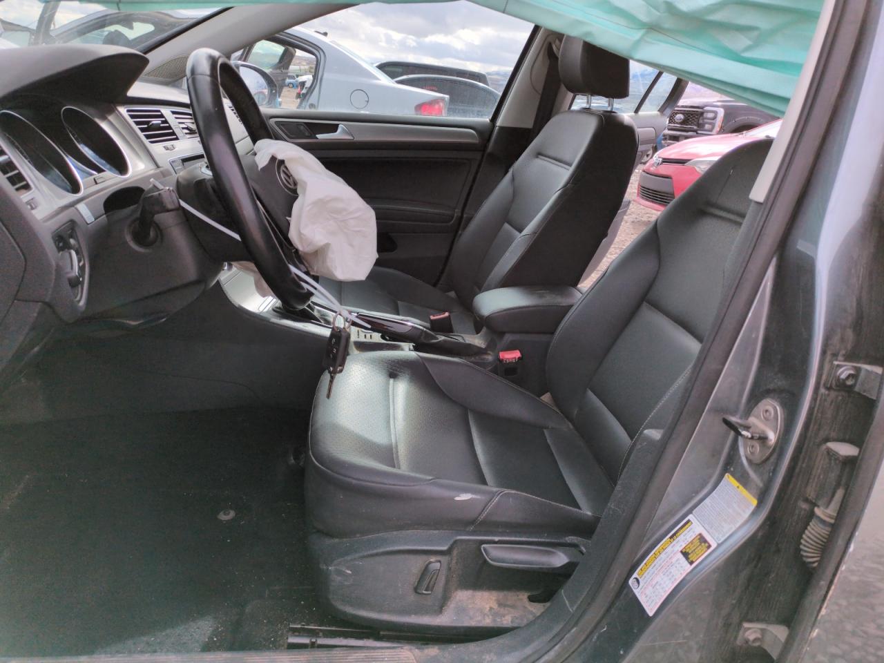 2015 Volkswagen Golf - Image 7