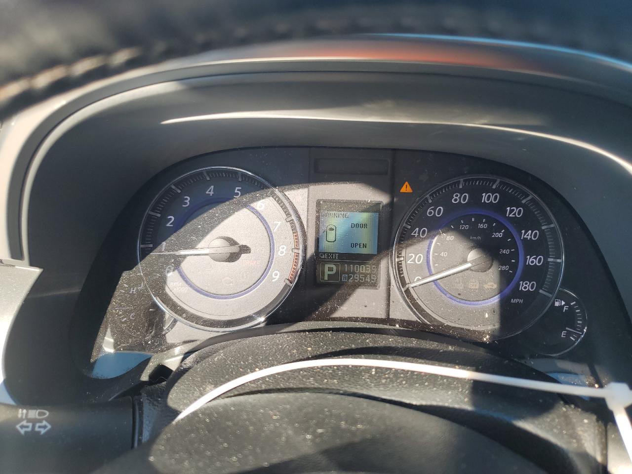 2014 Infiniti QX70 - Image 9