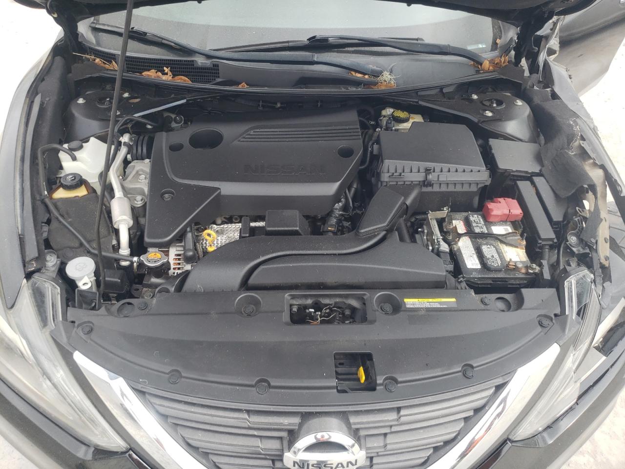 2016 Nissan Altima - Image 11