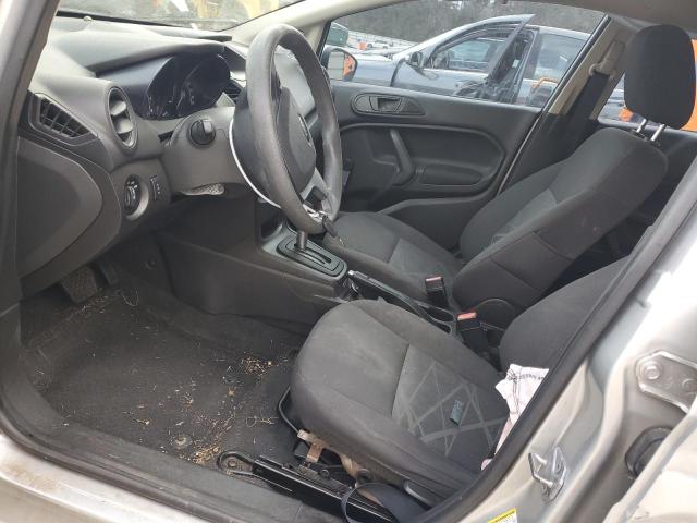  FORD FIESTA 2014 Silver