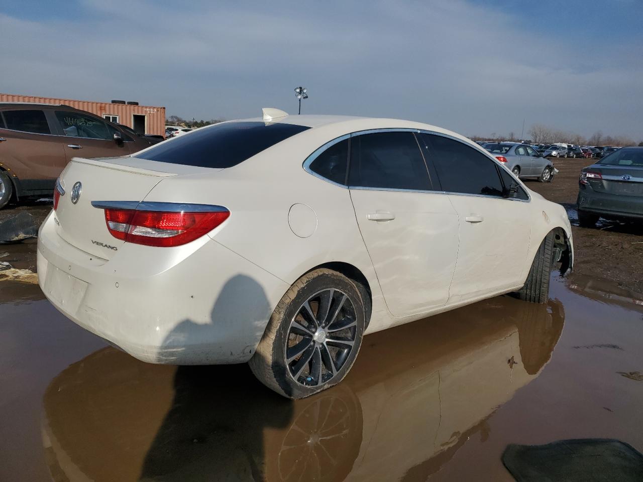2016 Buick Verano - Image 3