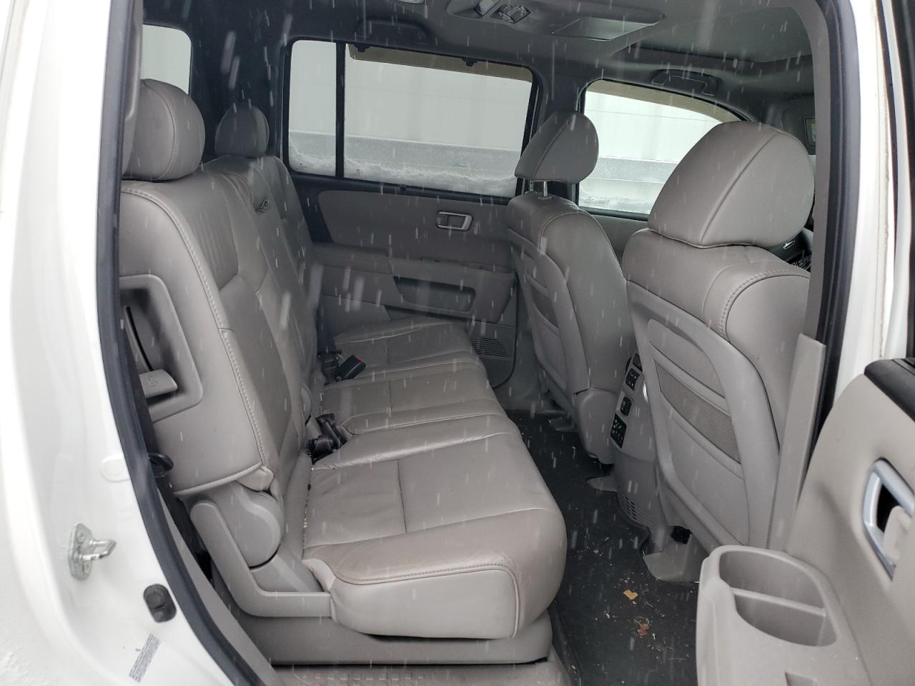 2011 Honda Pilot - Image 11