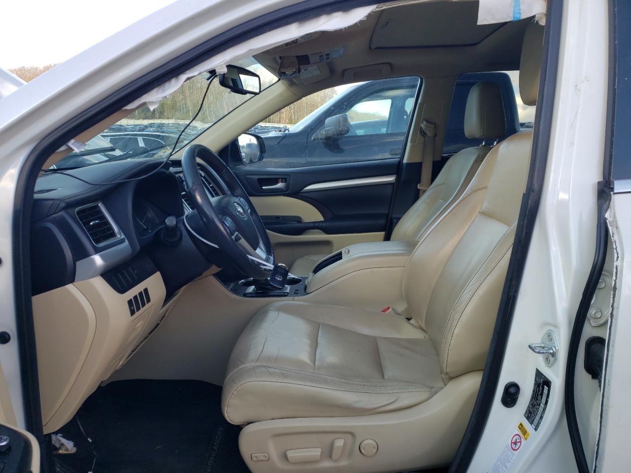 2016 Toyota Highlander - Image 7