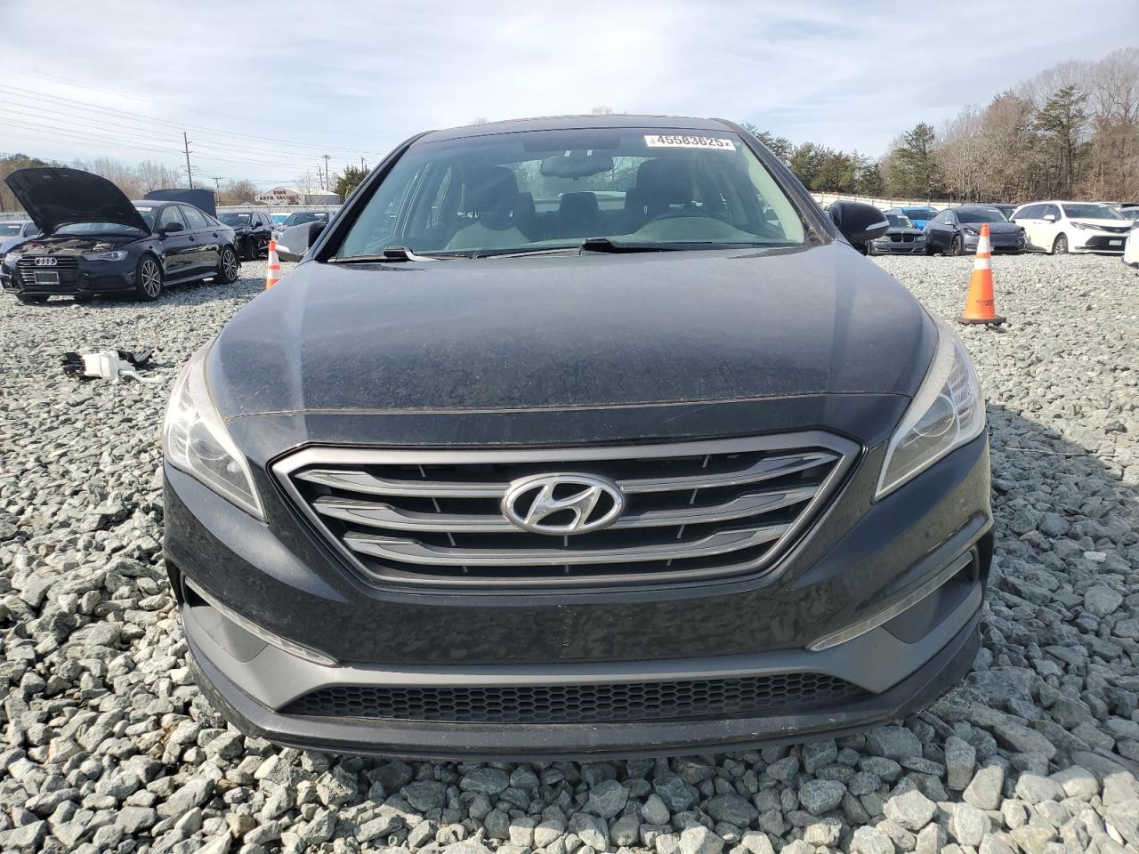 2017 Hyundai Sonata - Image 5
