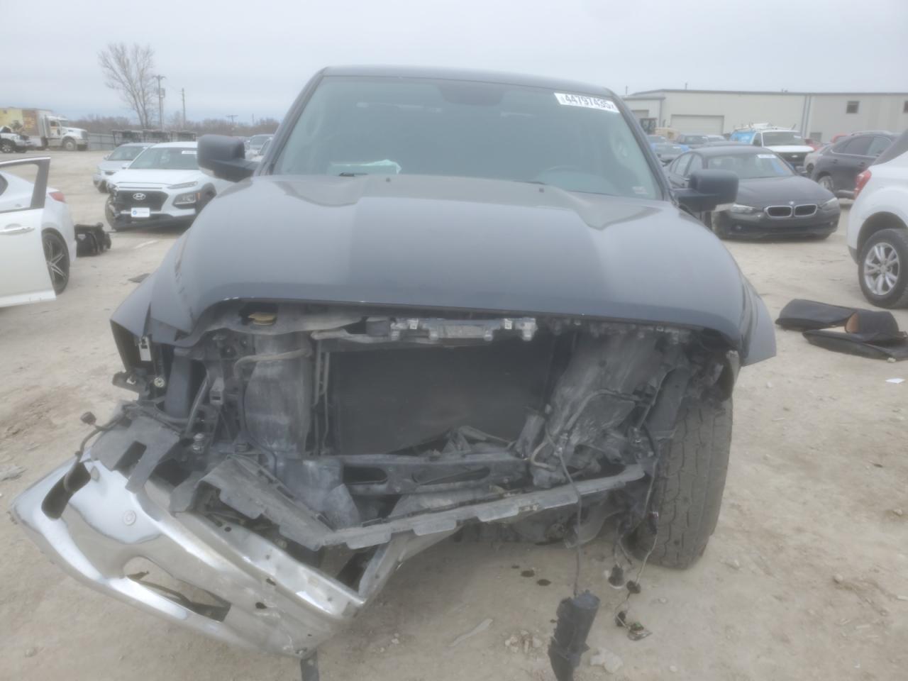 2018 RAM 1500 - Image 5