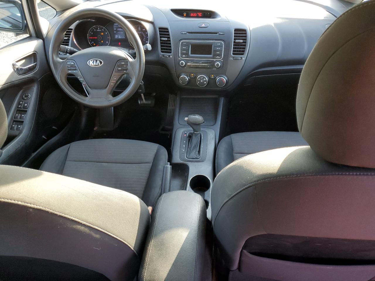 2014 Kia Forte - Image 8