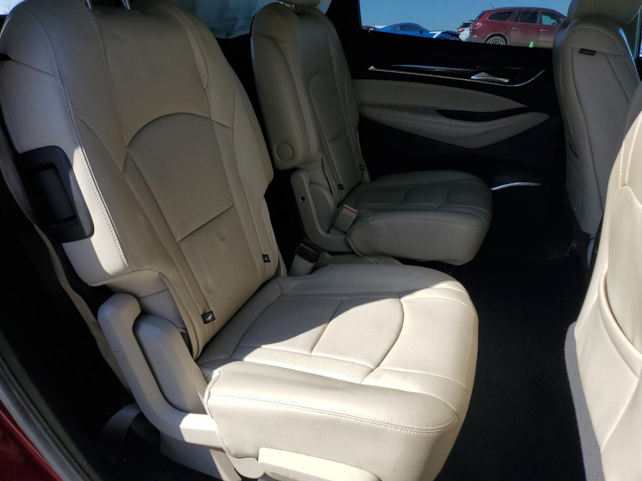2018 Buick Enclave - Image 11