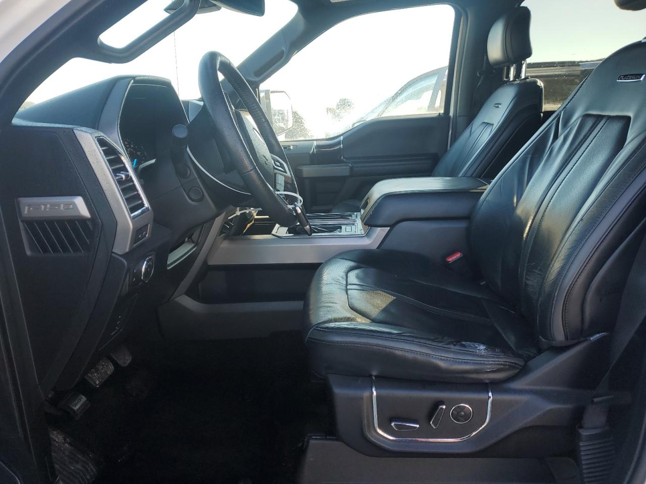 2015 Ford F-150 - Image 7