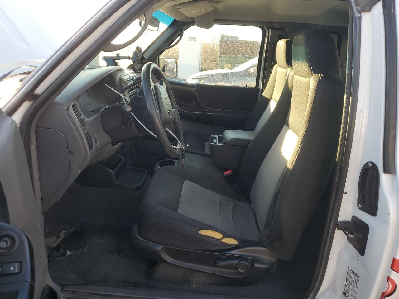 2009 Ford Ranger Super Cab VIN: 1FTYR44E39PA45394 Lot: 43582745