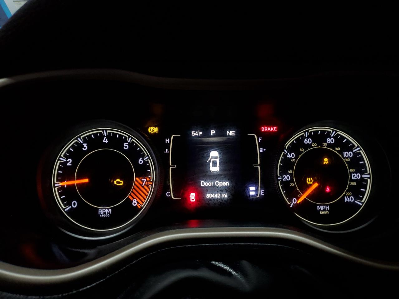 2015 Jeep Grand Cherokee - Image 9