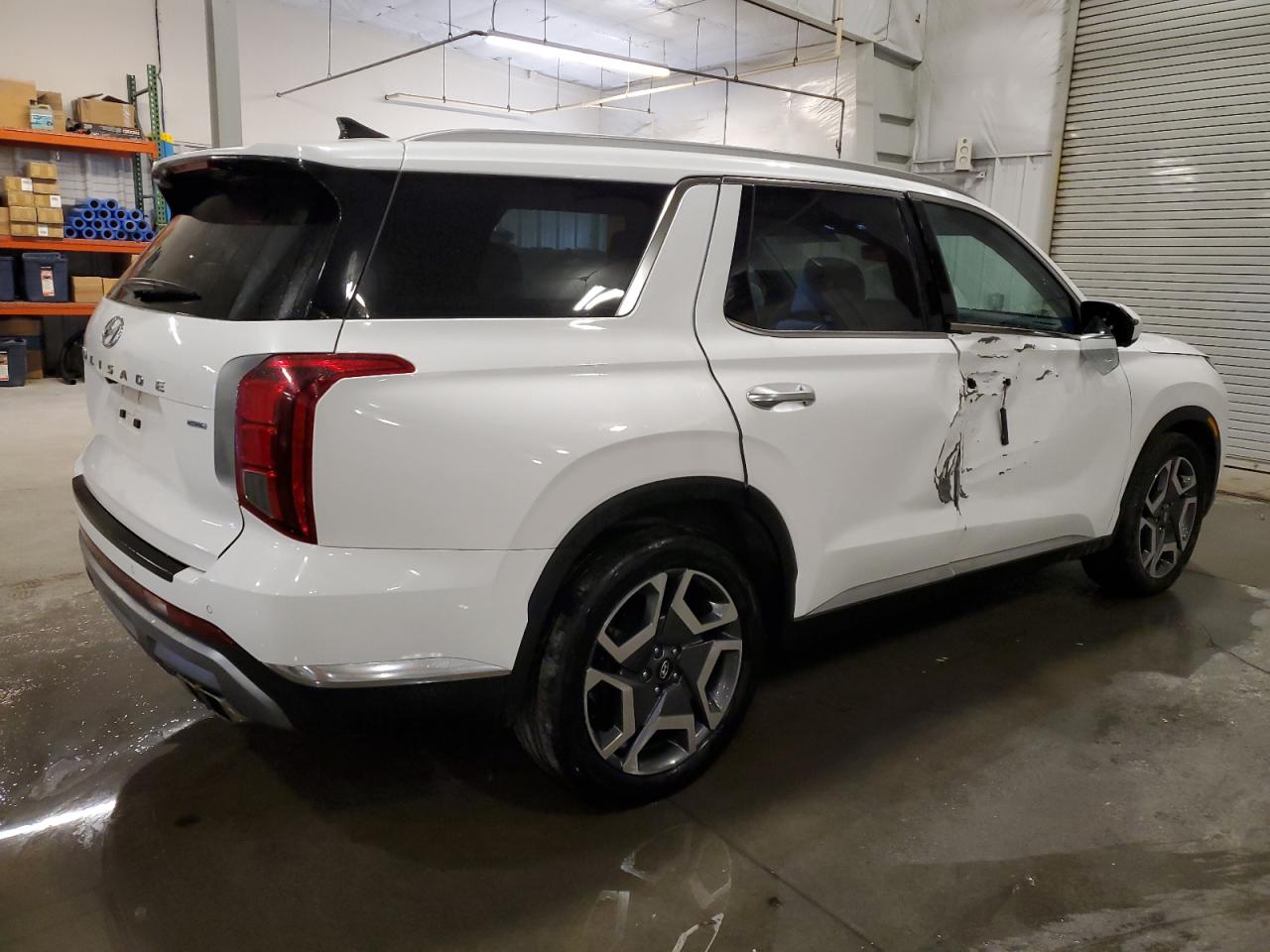 2023 Hyundai Palisade - Image 3