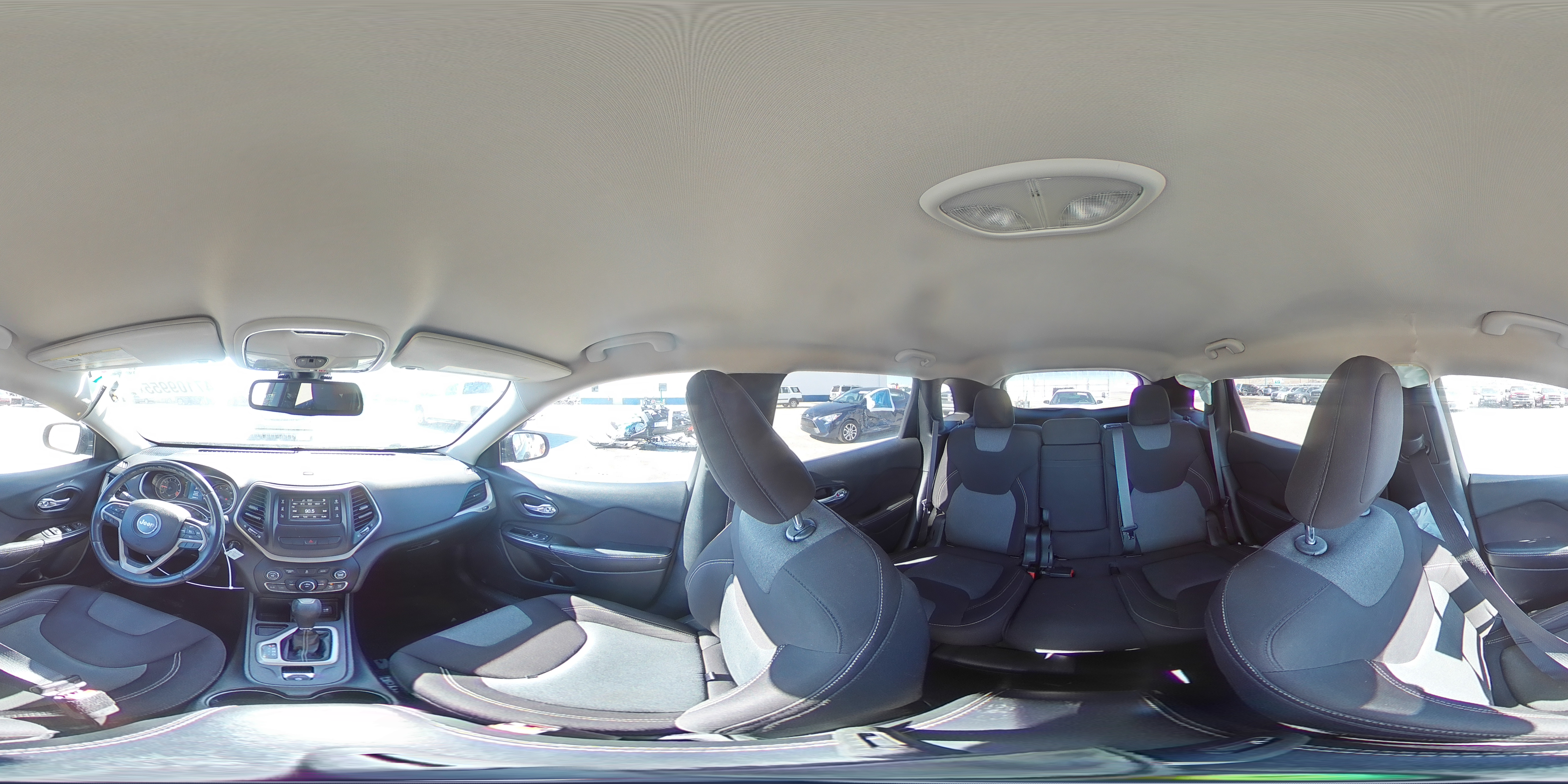 2014 Jeep Grand Cherokee - Image 12