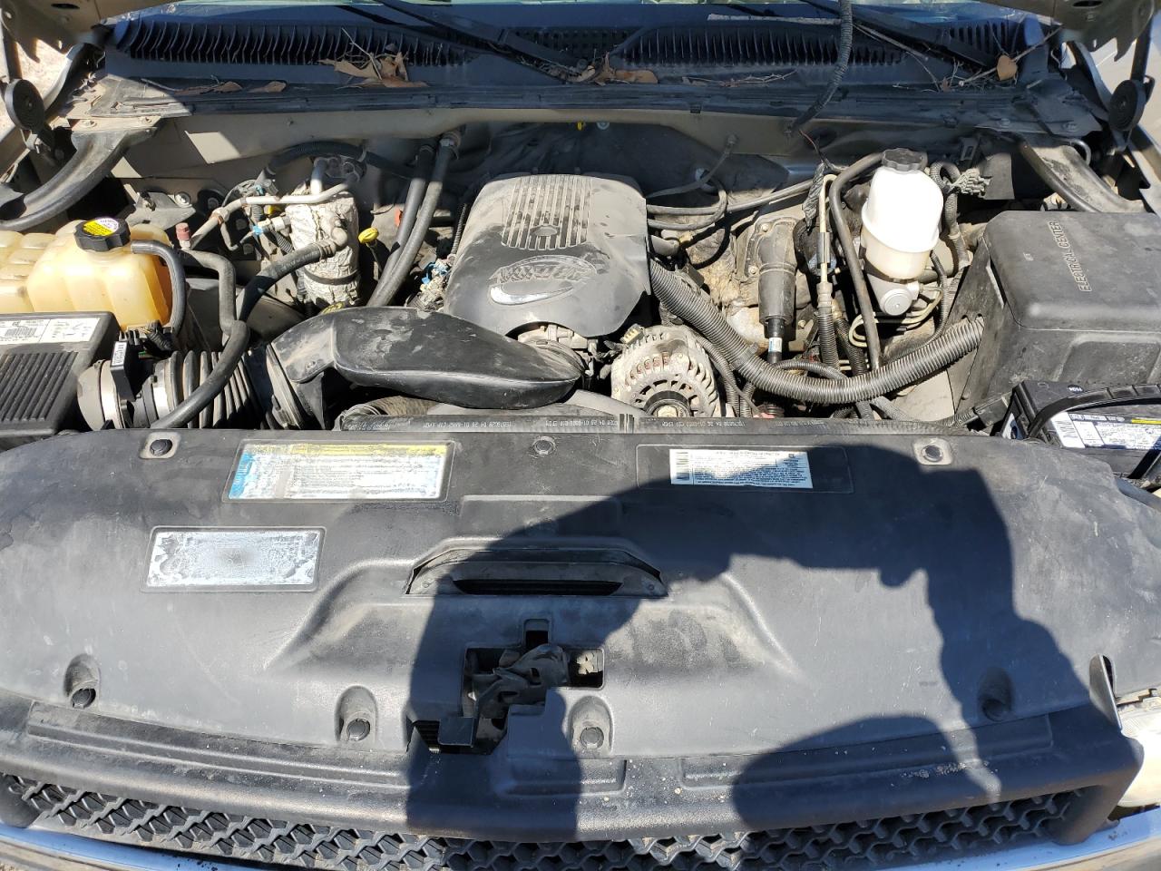 2001 Chevrolet Silverado - Image 12