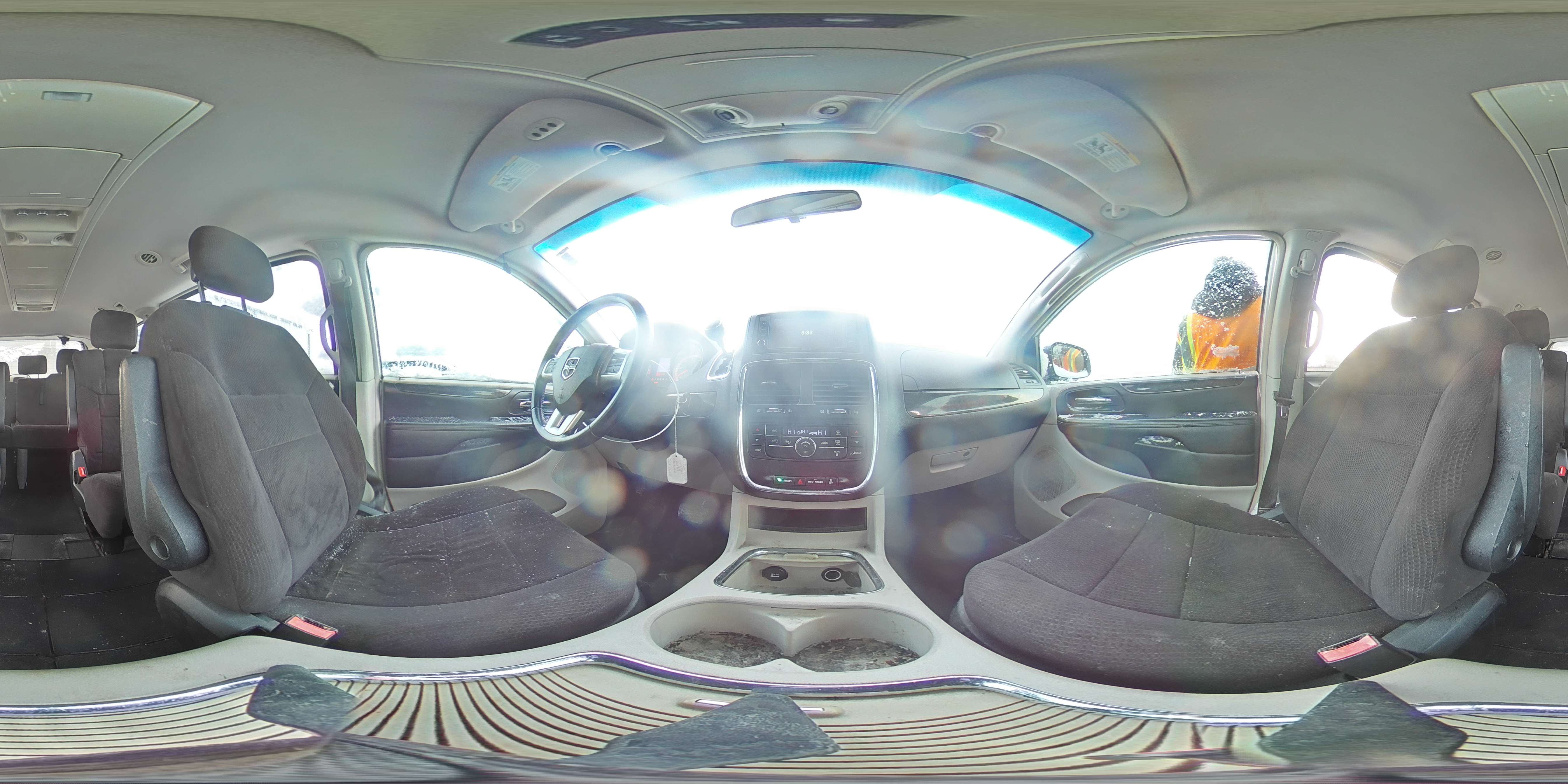 2012 Dodge Caravan - Image 15