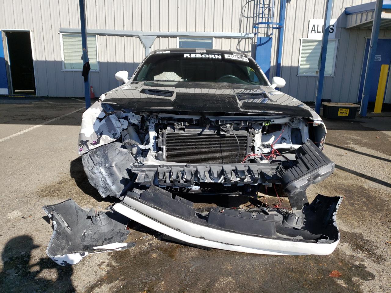 2018 Dodge Challenger - Image 5