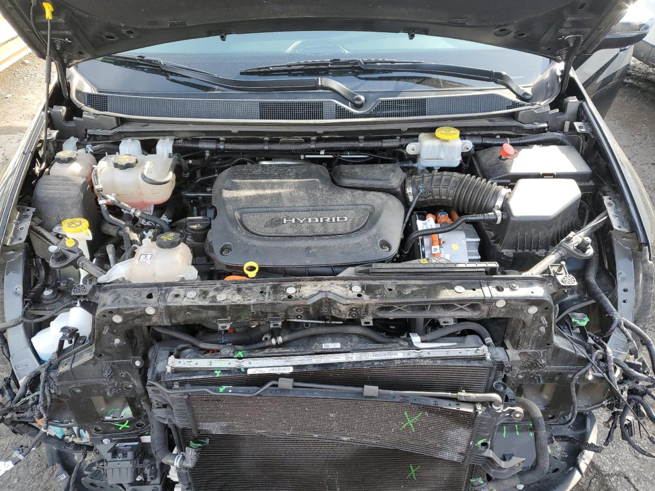 2021 Chrysler Pacifica - Image 12