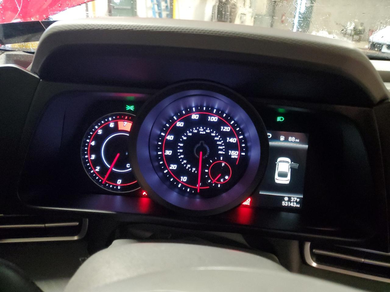 2023 Hyundai Elantra - Image 9