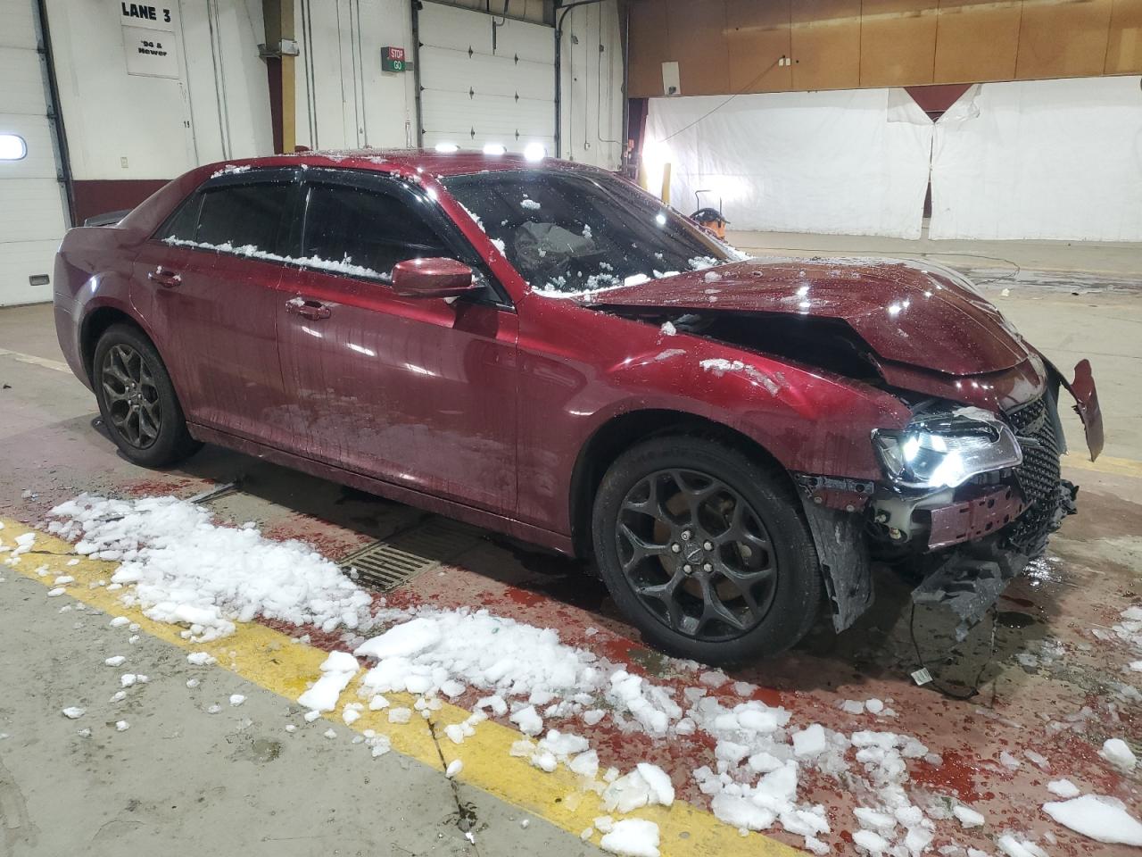 2019 Chrysler 300 - Image 4