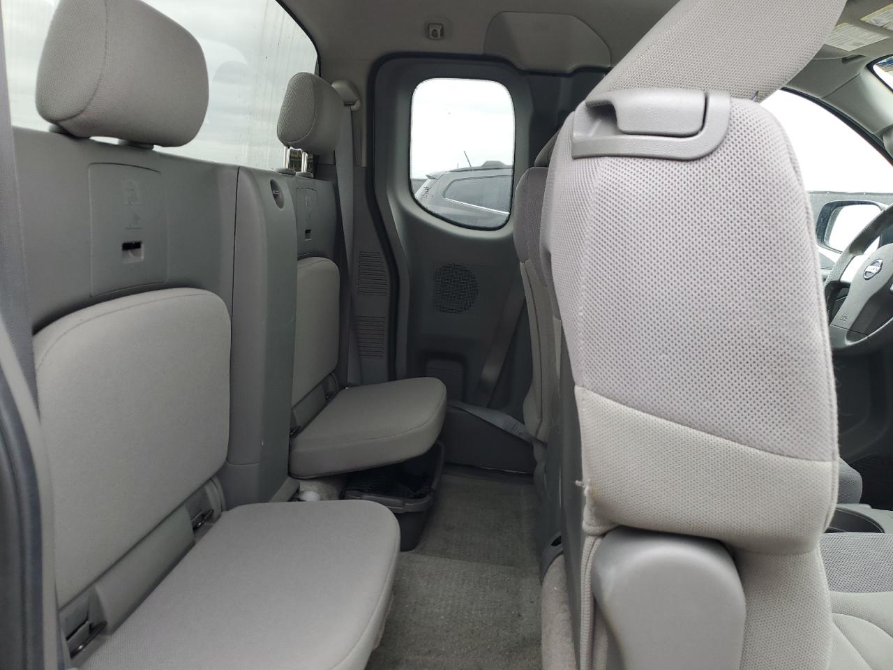 2013 Nissan Navara (Frontier) - Image 10