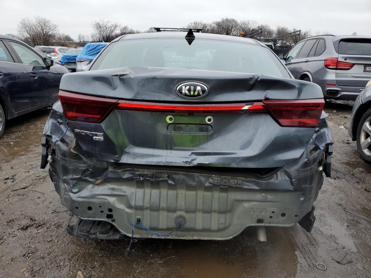 2021 Kia Forte - Image 6