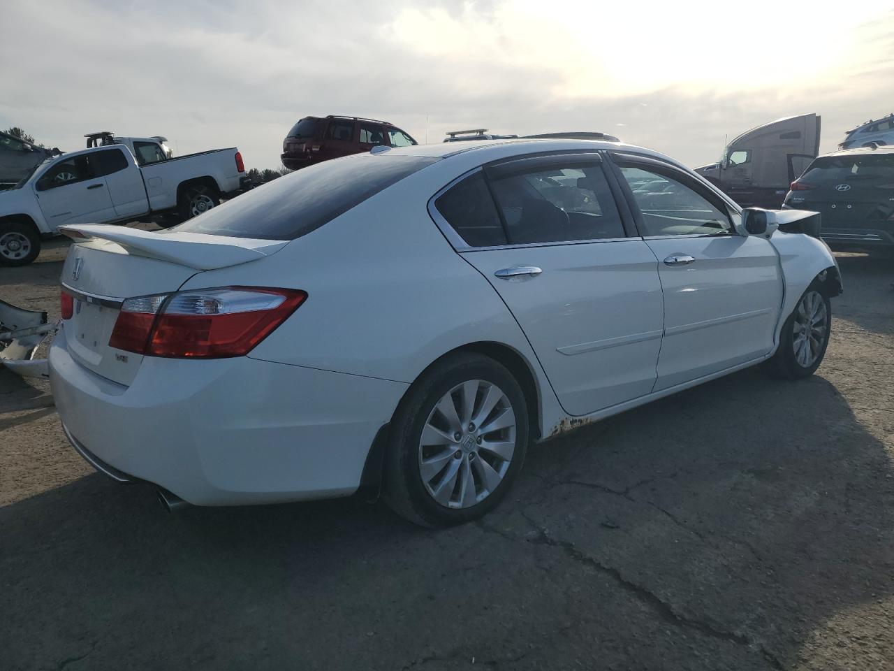 2013 Honda Accord - Image 3
