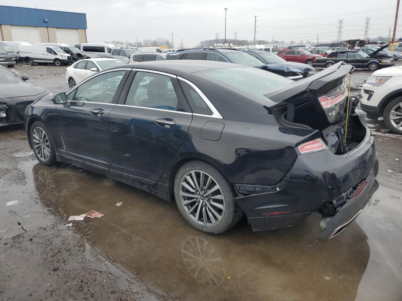 2019 Lincoln MKZ - Image 2