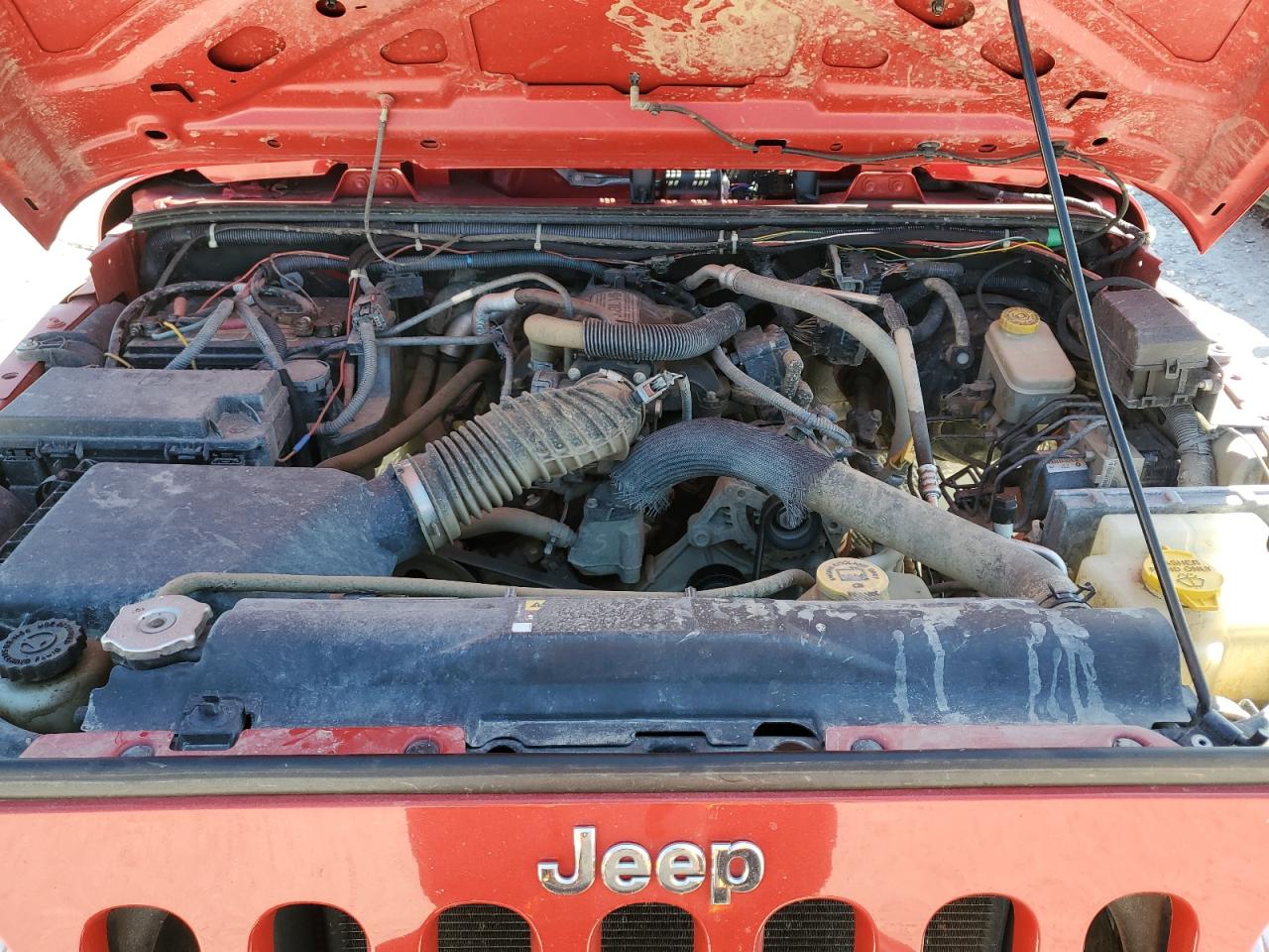 2011 Jeep Wrangler - Image 12