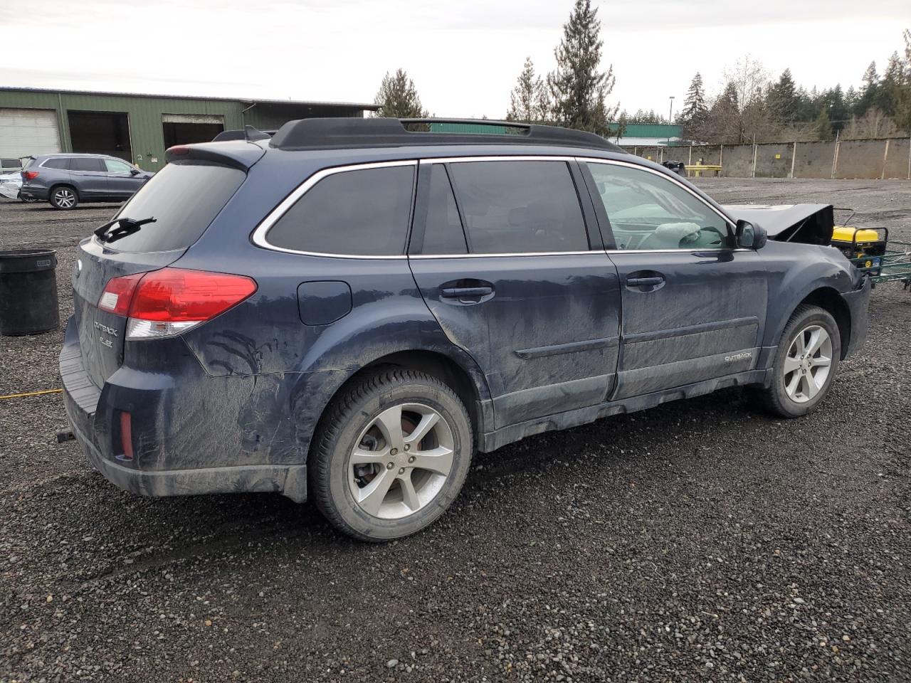 2013 Subaru Outback - Image 3